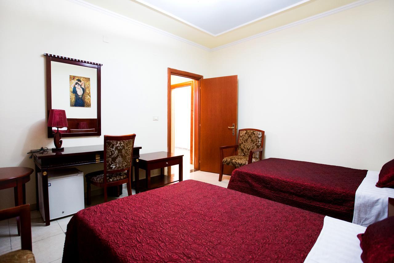 Orchidea Hotel Tirana Exterior foto